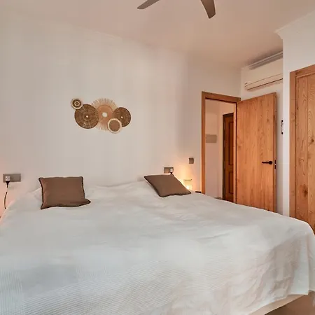 Apartment 1st Line Burriana Nerja