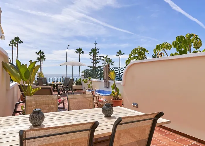 1st Line Burriana Apartamento Nerja